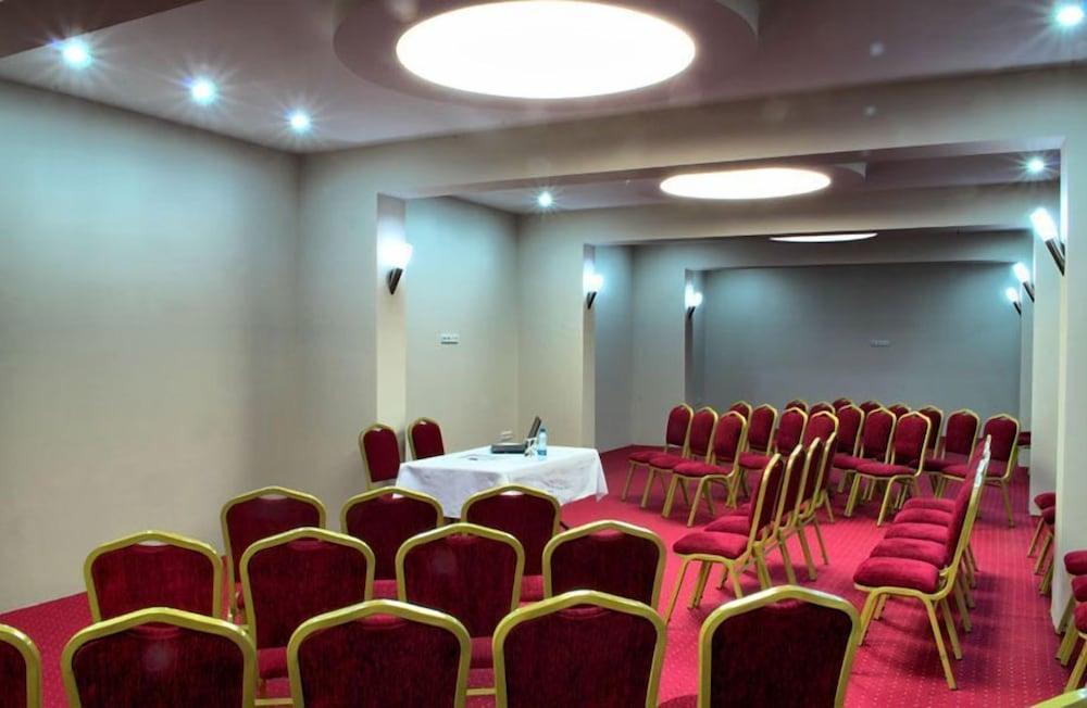 Hotel Golden Gate Kusadasi Luaran gambar