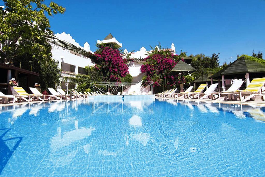 Hotel Golden Gate Kusadasi Luaran gambar