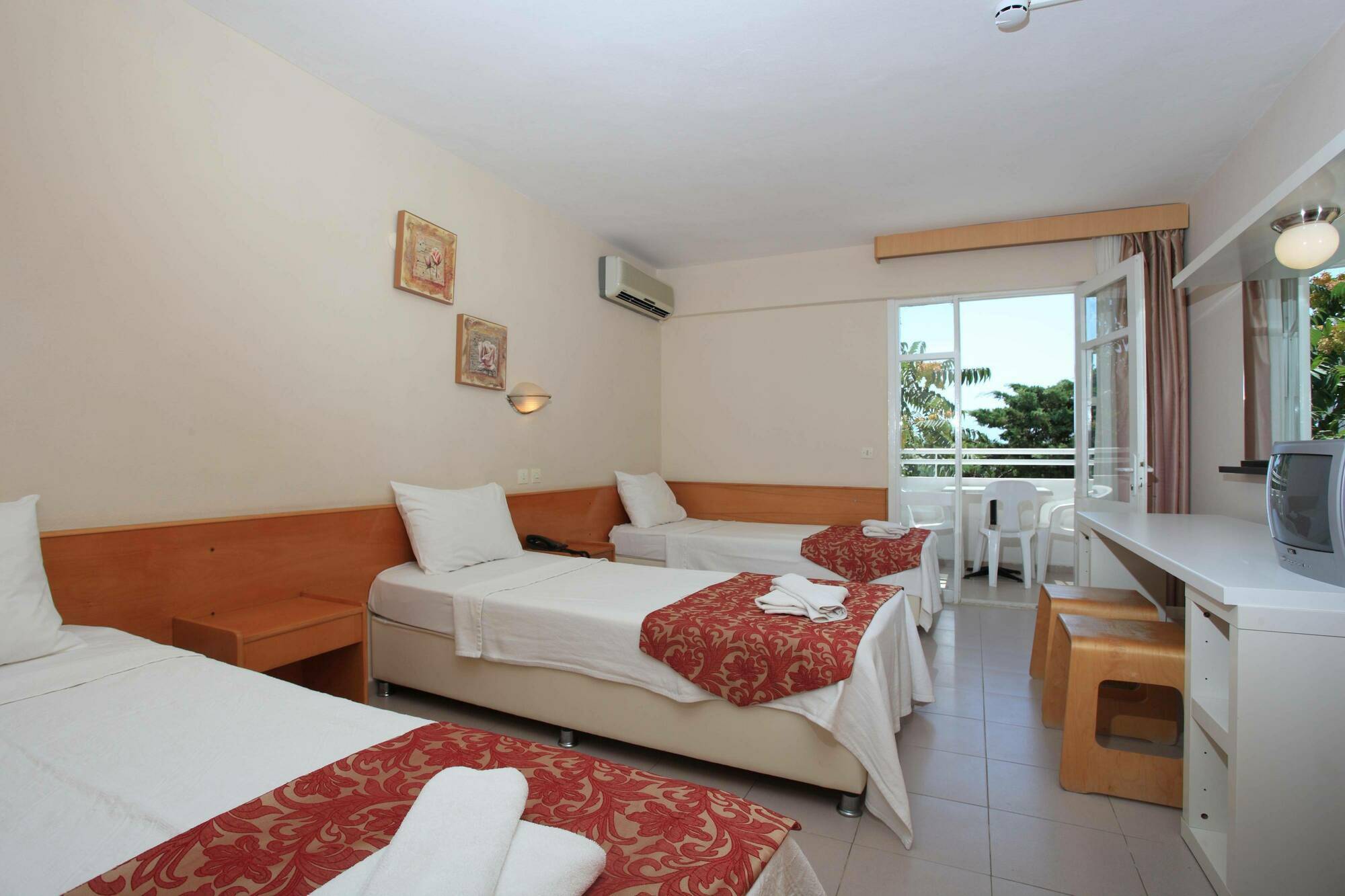 Hotel Golden Gate Kusadasi Luaran gambar